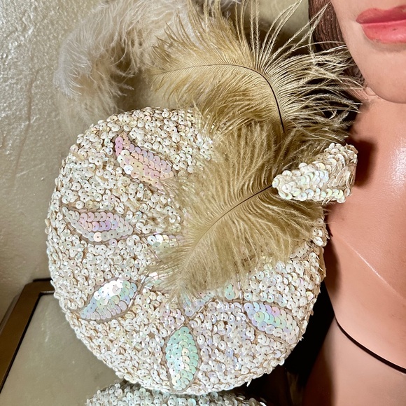 FANCY 1950s\' MOTHER OF PEARL SEQUIN COCKTAIL HAT + OSTRICH FEATHERS main image 7